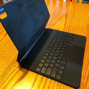 Apple iPad Magic Keyboard 12.9”